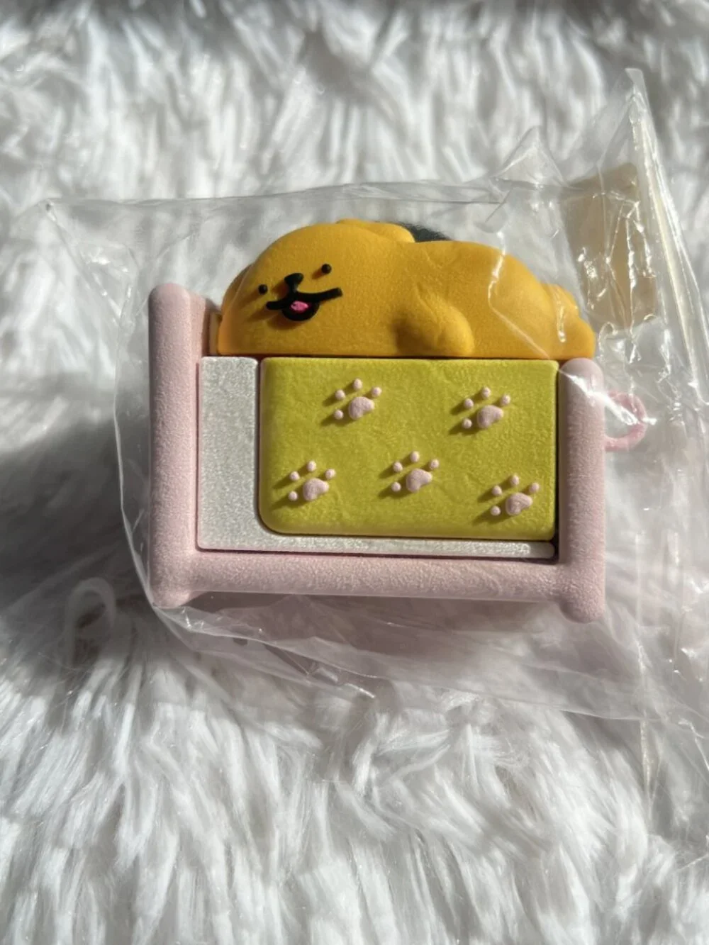 Yellow Puppy Dog Pink Bed Apple Airpod 4 Case